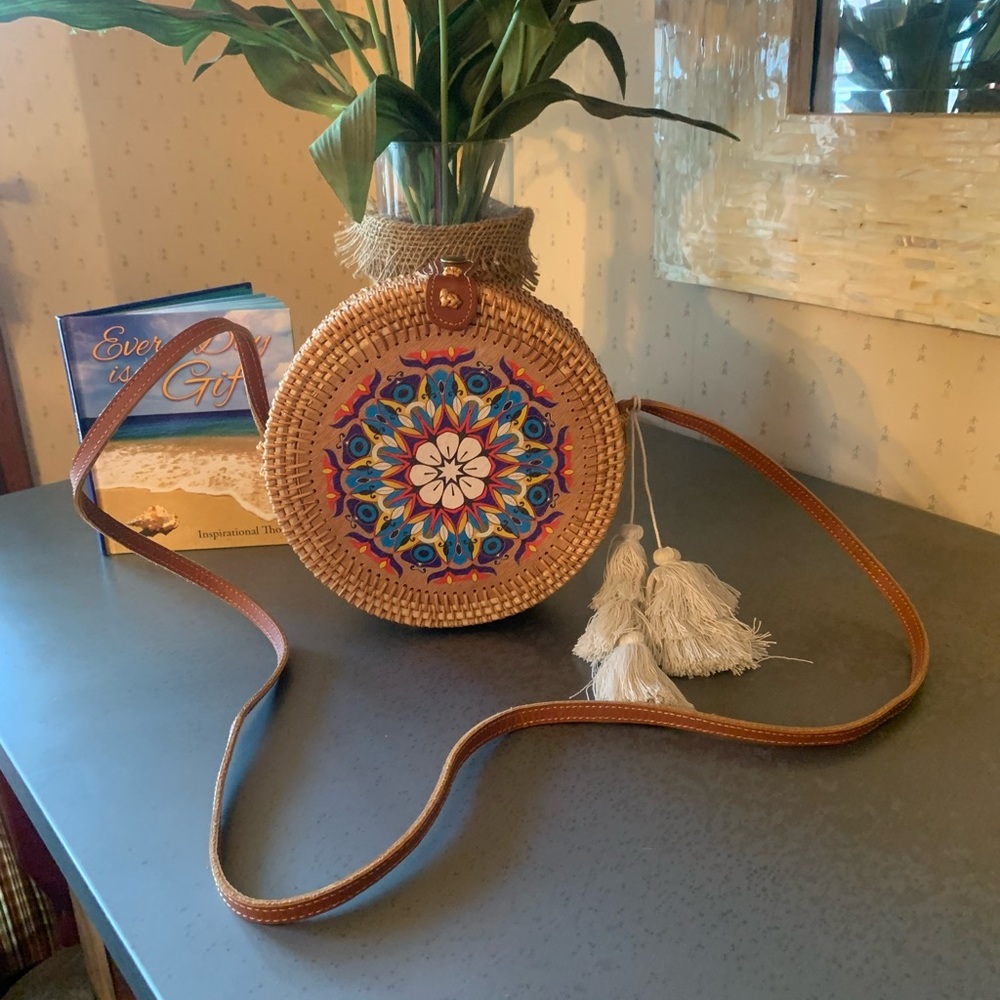 Cobaka, Round straw style bag, HANDMADE RATTAN, Brown lined with alabaster color